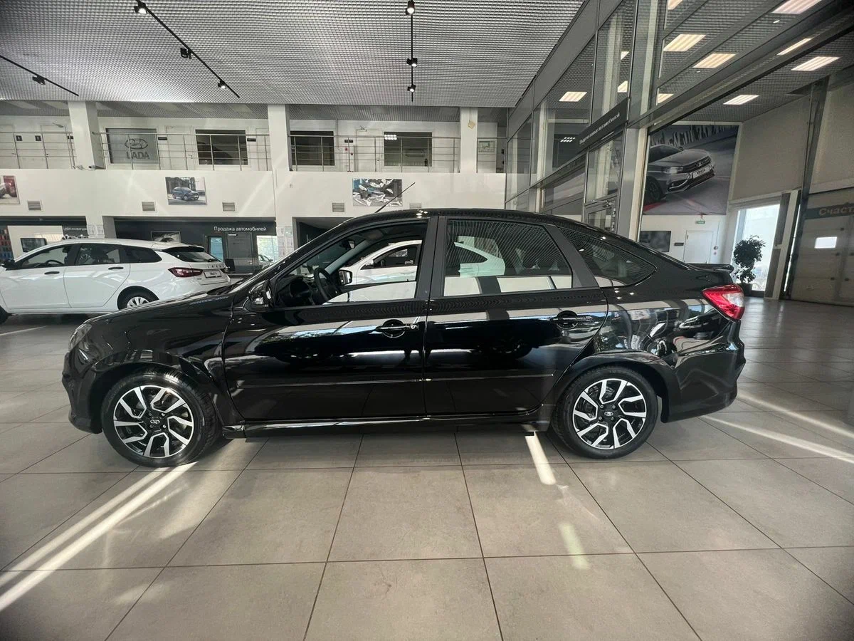 Lada Granta Sportline Лифтбек в Уфа - фото №2
